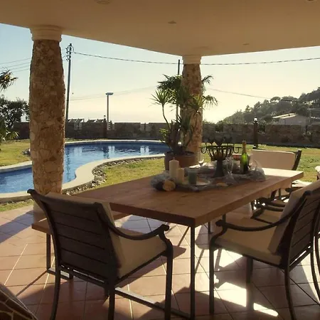 וילה Sleeps 10 Pool Wifi יורט דה מאר