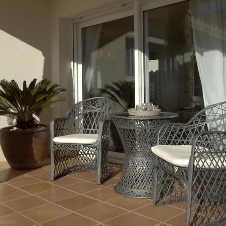 Sleeps 10 Pool Wifi Villa Lloret de Mar